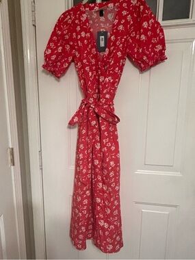 Universal Thread Women's Red Puff Short Sleeve Midi Wrap V-Neck Dress Size S